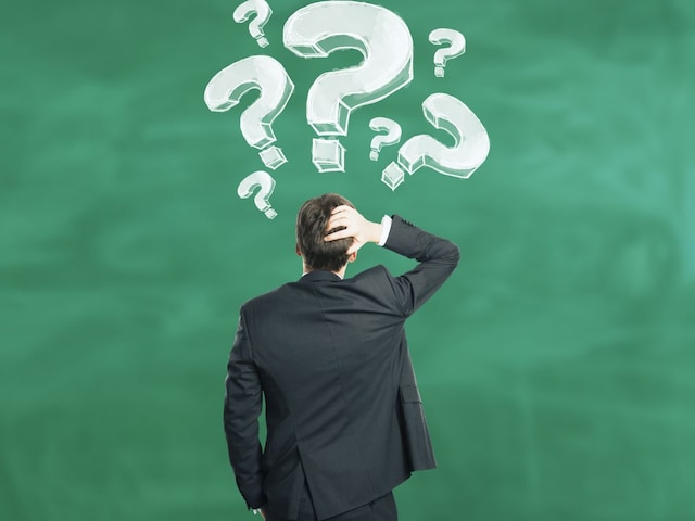 Inflation & Income: महंगाई हमेशा आमदनी से 10 कदम आगे क्यों रहती, जानिए कारण Inflation & Income: महंगाई हमेशा आमदनी से 10 कदम आगे क्यों रहती, जानिए कारण