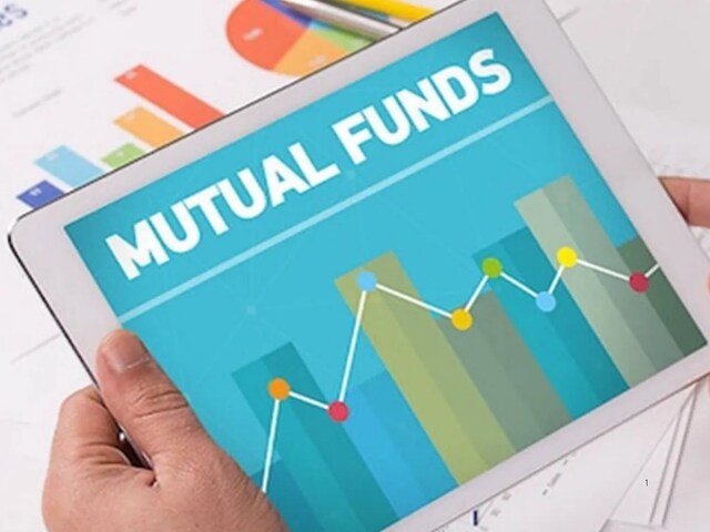 कमाल के फंड इन 10 म्यूचुअल फंड्स ने 3 साल में दिया 15 से ज्यादा रिटर्न कमाल के फंड इन 10 म्यूचुअल फंड्स ने 3 साल में दिया 15 से ज्यादा रिटर्न