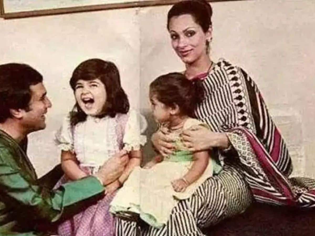 rajesh khanna family-2025-03-89cc709c8ceb5bda875b0bc0002cf500