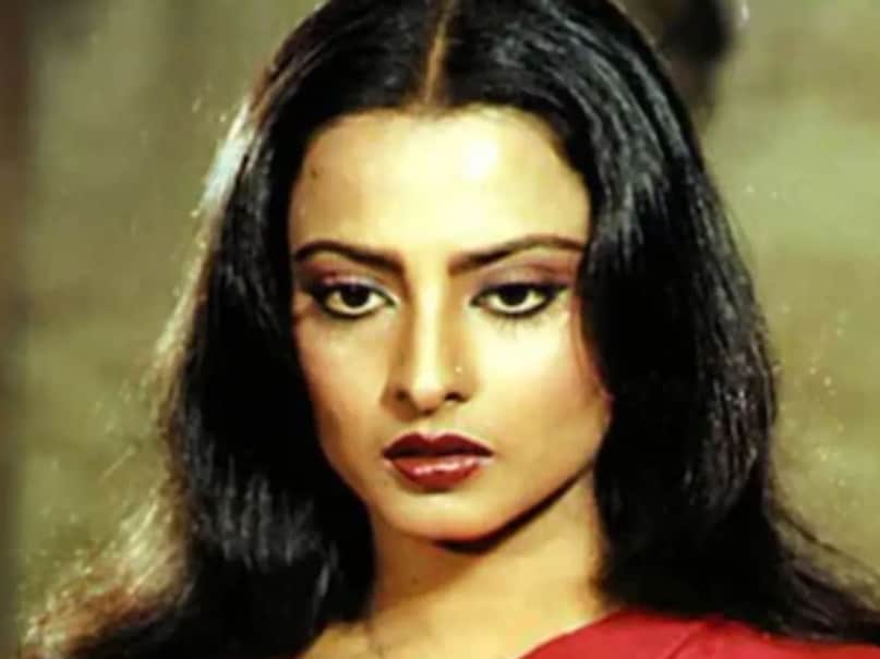 lamhe, lamhe Film, lamhe re-relase, rekha first choice for sridevi anil kapoor film lamhe, how lamhe called cult classic despite being flop, sridevi anil kapoor film lamhe, lamhe making Story, रेखा, अनिल कपूर, श्रीदेवी, यश चोपड़ा
