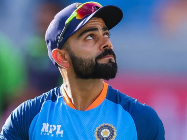 'मेरे लिए खेलना अब...' संन्यास की अफवाहों पर विराट कोहली का आया बयान 'मेरे लिए खेलना अब...' संन्यास की अफवाहों पर विराट कोहली का आया बयान