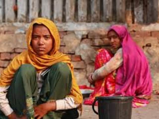 महिलाओं की इन गलत आदतों से घर हो जाता है कंगाल ! आप भी जानें और करें बचाव महिलाओं की इन गलत आदतों से घर हो जाता है कंगाल ! आप भी जानें और करें बचाव