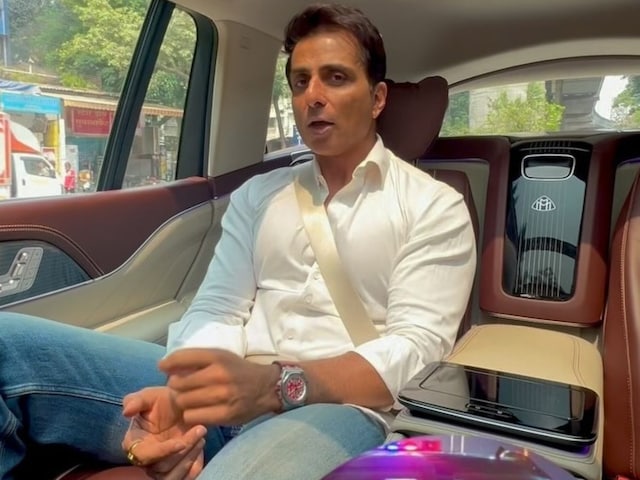 'If not seat belt, ...', Sonu Sood taught road safety lesson 'If not seat belt, ...', Sonu Sood taught road safety lesson