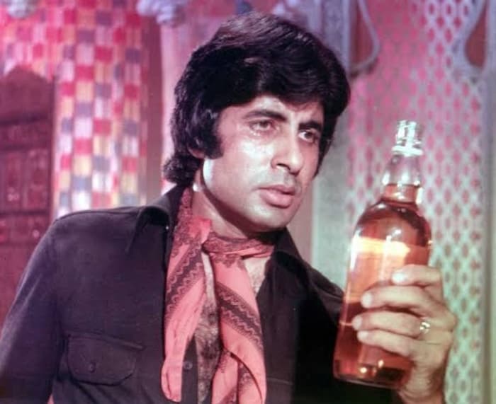 1979 की वो फिल्म, जिसके लिए 6 महीने तक करना पड़ा हीरोइन का इंतजार, 2 साल बड़ा एक्टर बना था हीरो का पिता