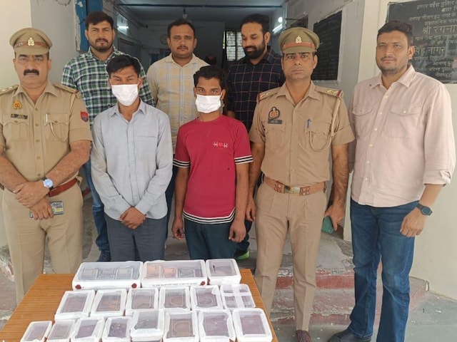 Noida News : महिला का गाउन, चेहरे पर मास्‍क, करोड़ों की चोरी के लिए गजब का जुगाड़, तीसरी आंख ने कराया अरेस्‍ट