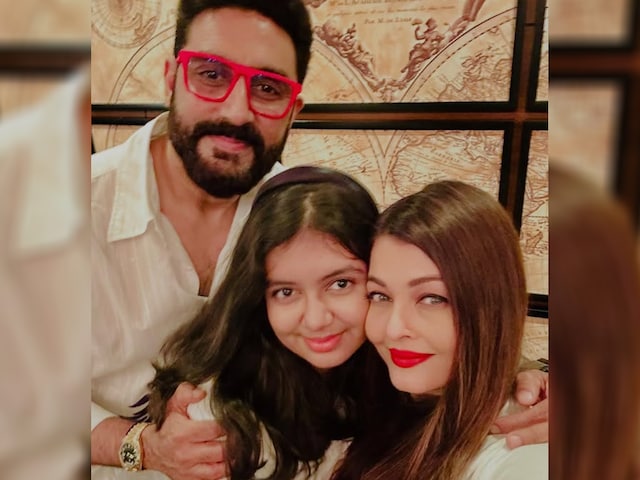 'Abhishek's glasses, your lipstick ...' Aishwarya shared a new family photo 'Abhishek's glasses, your lipstick ...' Aishwarya shared a new family photo