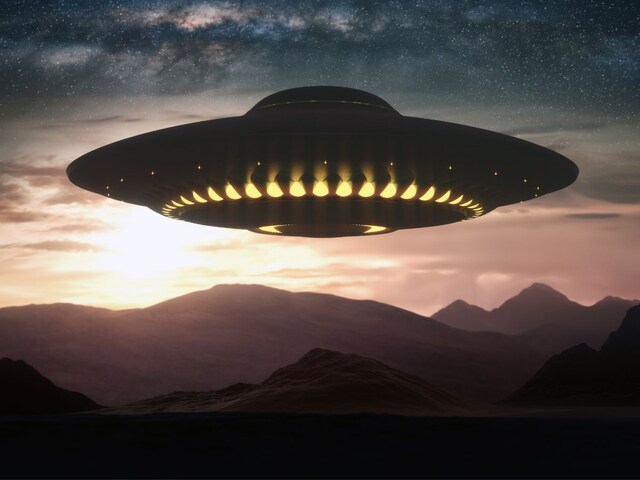 Aliens-UFO-401-Canva-2025-04-0542cbf004fb059f0dd56e62715cadeb Aliens changed Soviet soldiers into stone, disclosed in CIA file