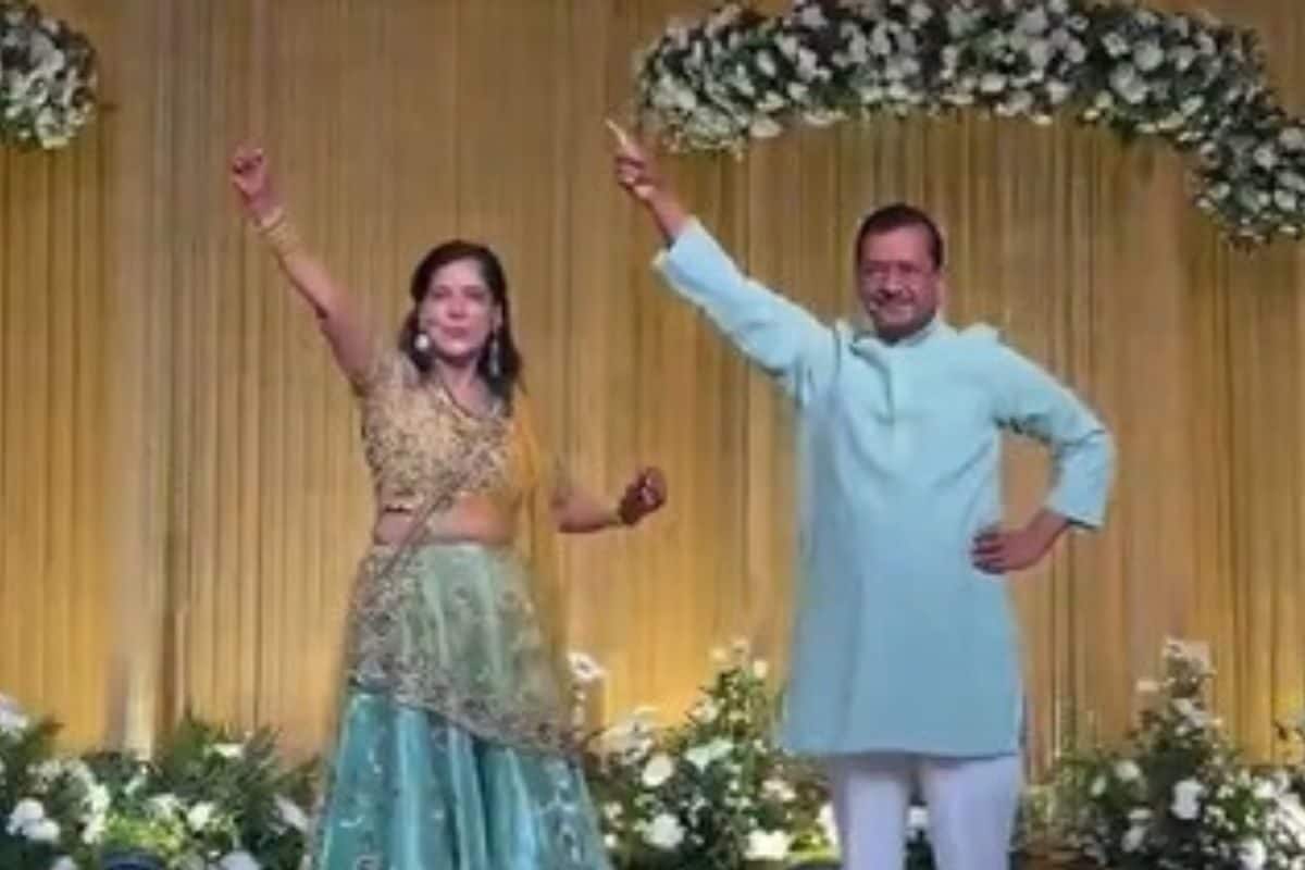 केजरीवाल के डांस मूव्स देखे आपने पुष्पा 2 के गाने पर जमकर थिरके पूर्व CM