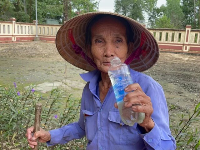 Bui-Thi-Loi-Vietnam-Quang-Binh-no-solid-food-water-diet-sugary-drinks-lightning-strike-2025-04-a4ade06214dc1b0a13fdcc6db0b38477 The shocking story of a woman living alive without eating food for 52 years