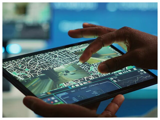 What is GPS Spoofing? How do you hack the flight system? What is GPS Spoofing? How do you hack the flight system?