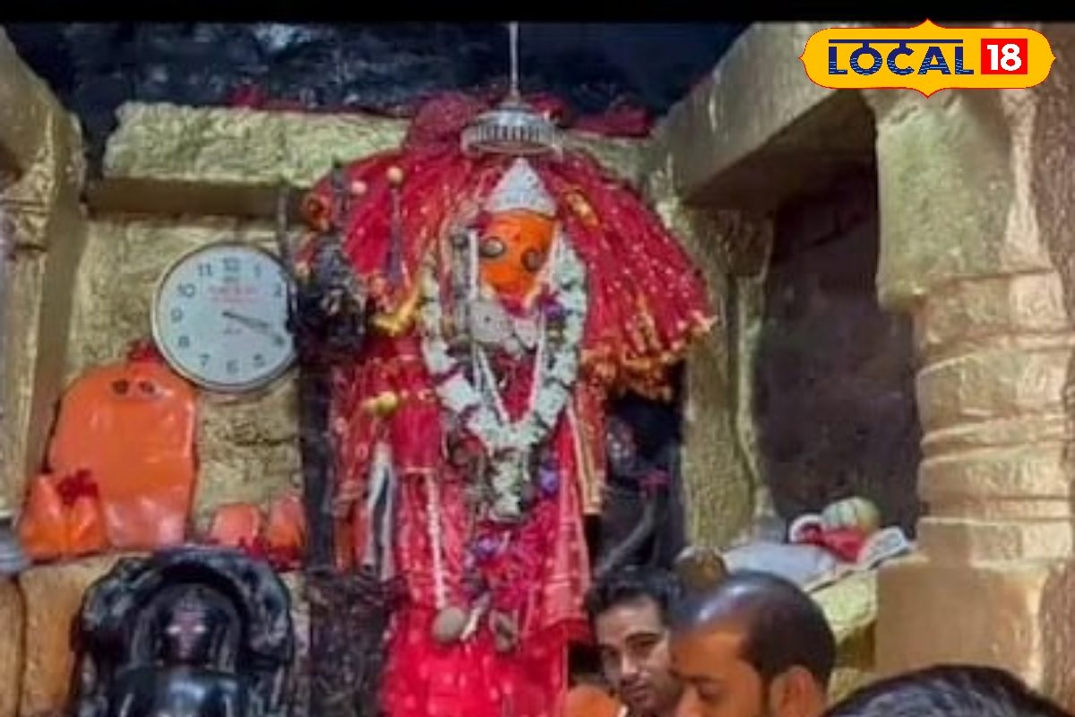 आठ भुजाओं वाली अष्टभुजी माता का अनोखा मंदिर, जहां खुदाई में मिलती है मूर्तियां