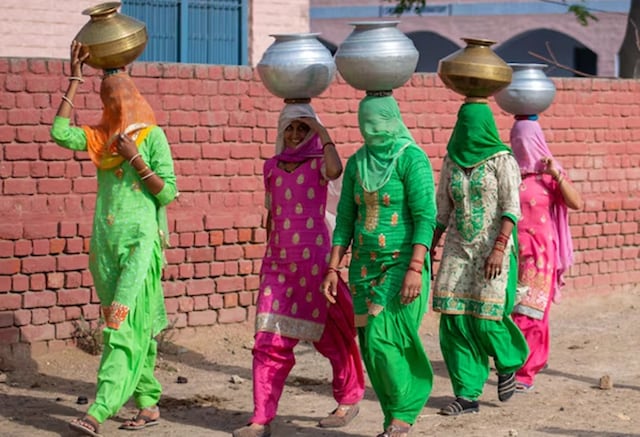 भाजपा सरकार हरियाणा में 62000 महिलाओं को क्यों देख रही है? स्टाफ ड्यूटी भाजपा सरकार हरियाणा में 62000 महिलाओं को क्यों देख रही है? स्टाफ ड्यूटी