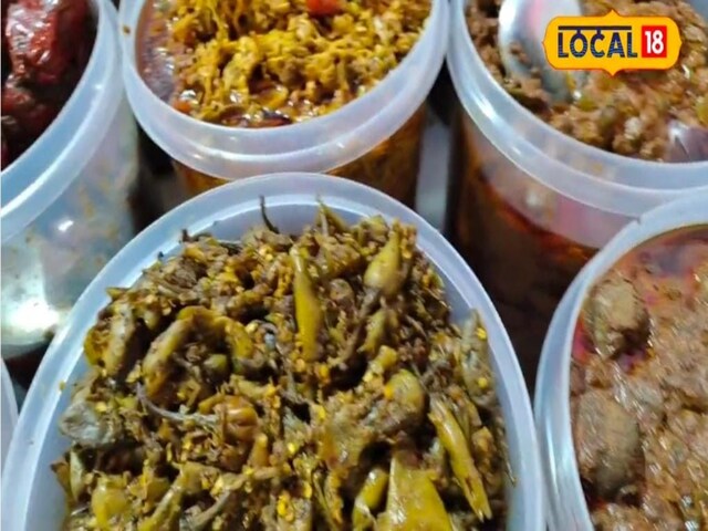 यहां बिक रहे हैं देश के 32 खास अचार, स्वाद भी जबर, लाइफ भी लंबी यहां बिक रहे हैं देश के 32 खास अचार, स्वाद भी जबर, लाइफ भी लंबी