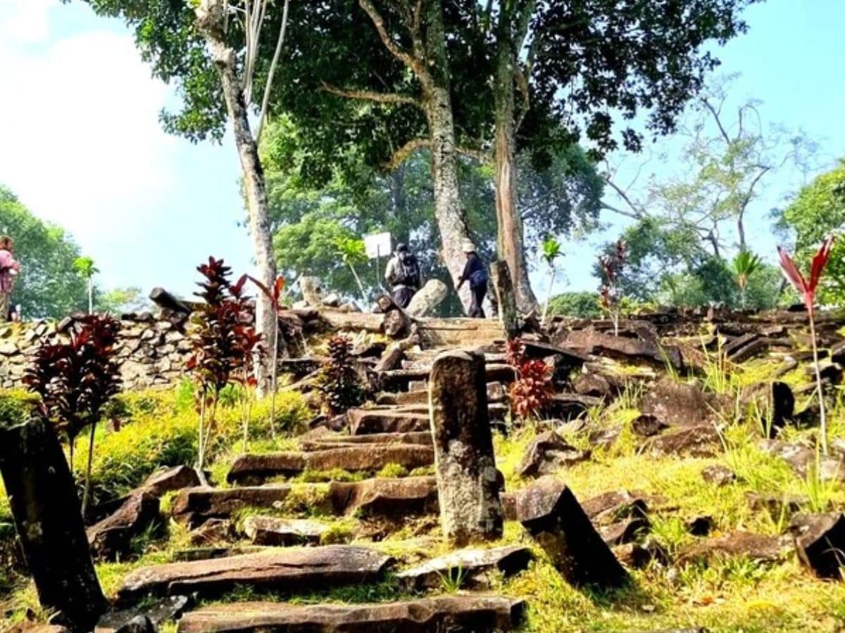 Indonesia-Gunung-Padang-001-2025-04-553eeafd49168dd5714bb6efa42dc490 'Pyramid -like cheese' found under the sea, mysterious revelations in investigation, the history of the world may change