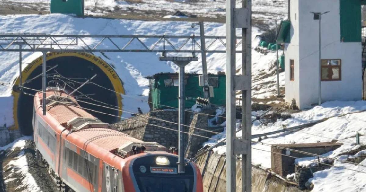 Jammu & Kashmir की इन 8 सुरंगों पर बढ़ा पहरा, तैनात हुए CRPF के घातक कमांडो, जानिए कैसे हैं सुरक्षा के इंतजाम