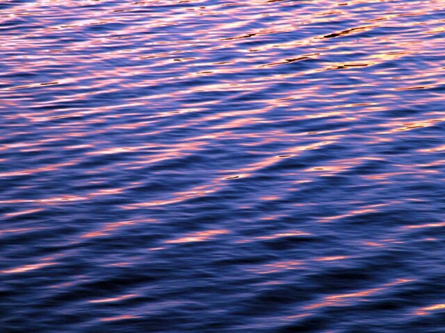 Purple-ocean-401-Canva-2025-04-2313cbf98c0dcbb2ae4c2b1448666450 Scientists get strange results from volcanic study, all our seas will be purple!
