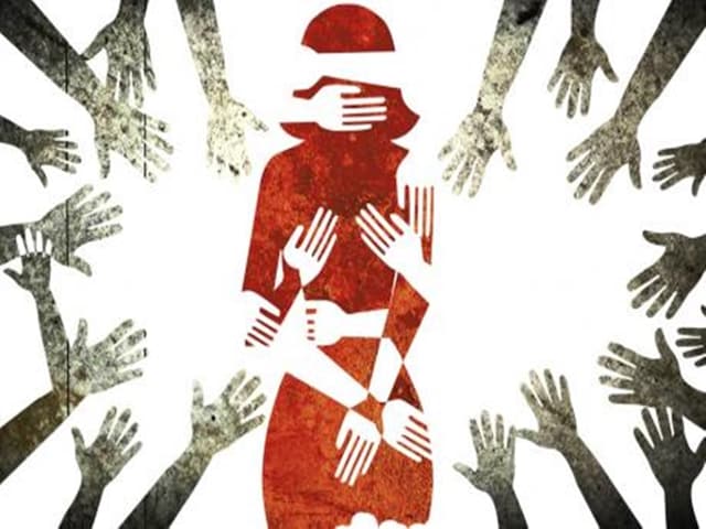 Airhostess ने गुरुग्राम के बलात्कार, देवदार के प्रसिद्ध अस्पताल में वेंटिलेटर पर भर्ती किया Airhostess ने गुरुग्राम के बलात्कार, देवदार के प्रसिद्ध अस्पताल में वेंटिलेटर पर भर्ती किया
