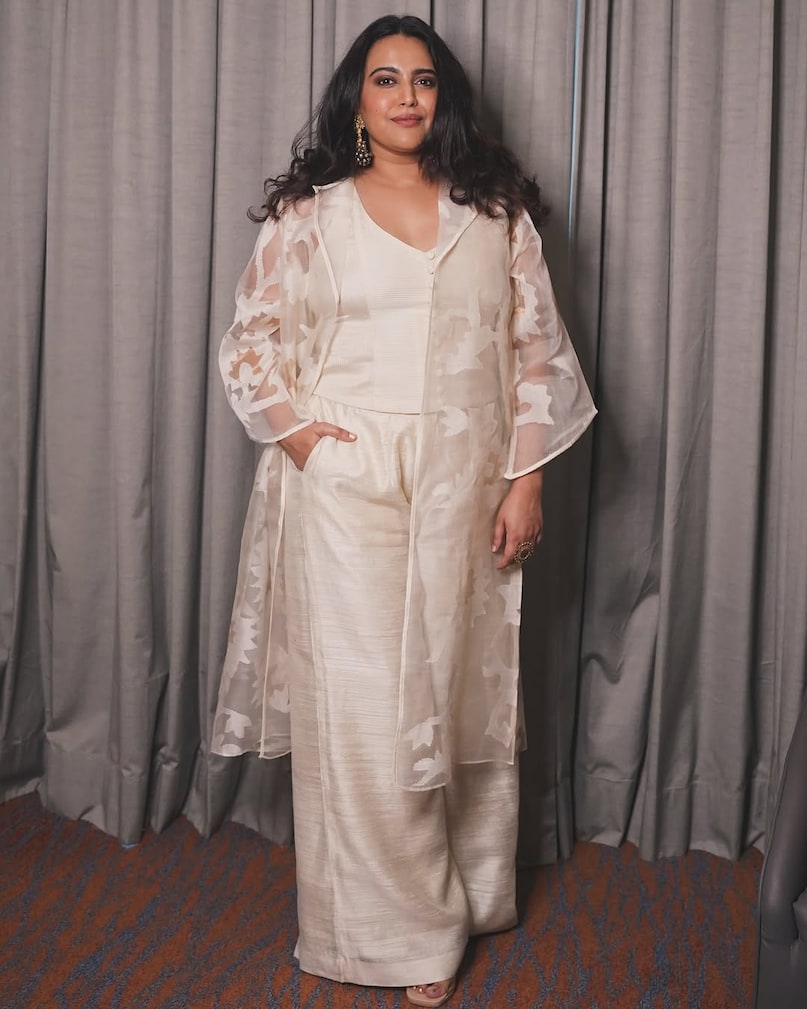 Swara Bhaskar is also active in politics since his marriage to politician Fahad Ahmed. During the Maharashtra elections held last year, the actress propagated her husband by putting up a G-zean. Swara Bhaskar is also active in politics since his marriage to politician Fahad Ahmed. During the Maharashtra elections held last year, the actress propagated her husband by putting up a G-zean.