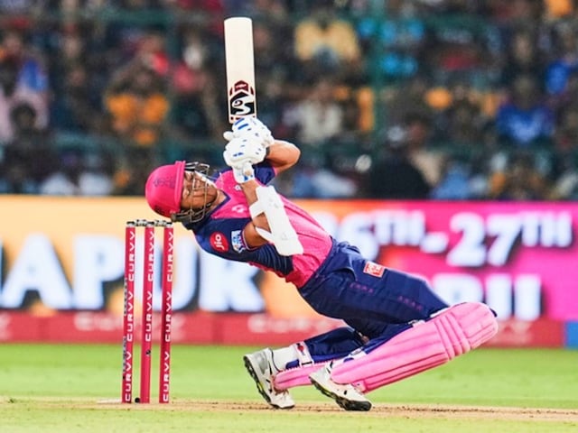 On the first ball, Yashasvi Jaiswal again hit a six, made a furore, made amazing records On the first ball, Yashasvi Jaiswal again hit a six, made a furore, made amazing records