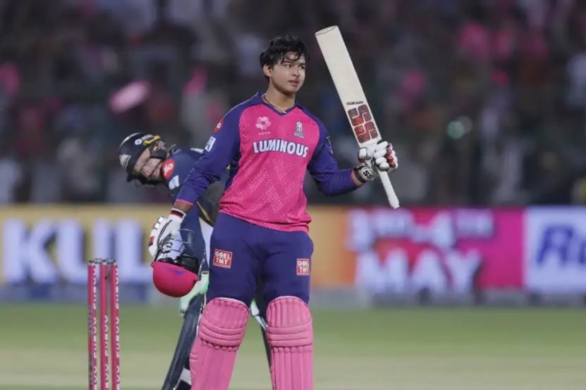 14 साल में आप क्या करे थे जनाब? वैभव सूर्यवंशी के बहाने X पर खूब उछला ये सवाल