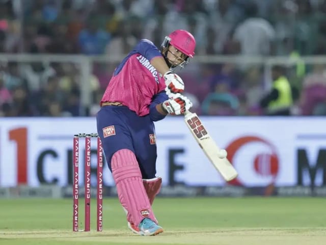 Dhoni's farewell and splendor's first trophy… Is this ad with IPL going to be true? Dhoni's farewell and splendor's first trophy… Is this ad with IPL going to be true?