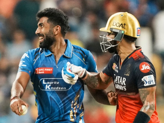 Such welcome to Bumrah ... Kohli hit a six on the first ball, who likes the boom boom like this Such welcome to Bumrah ... Kohli hit a six on the first ball, who likes the boom boom like this
