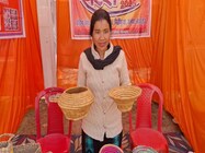 गीता ने घास से खड़ा कर दिया बड़ा कारोबार, हर कोई खरीदने को मजबूर