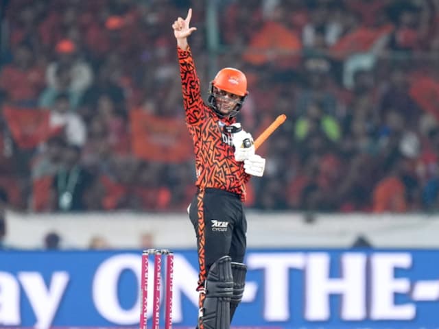 Abhishek Sharma caused havoc, Punjab King's strength by scoring a stormy century Abhishek Sharma caused havoc, Punjab King's strength by scoring a stormy century