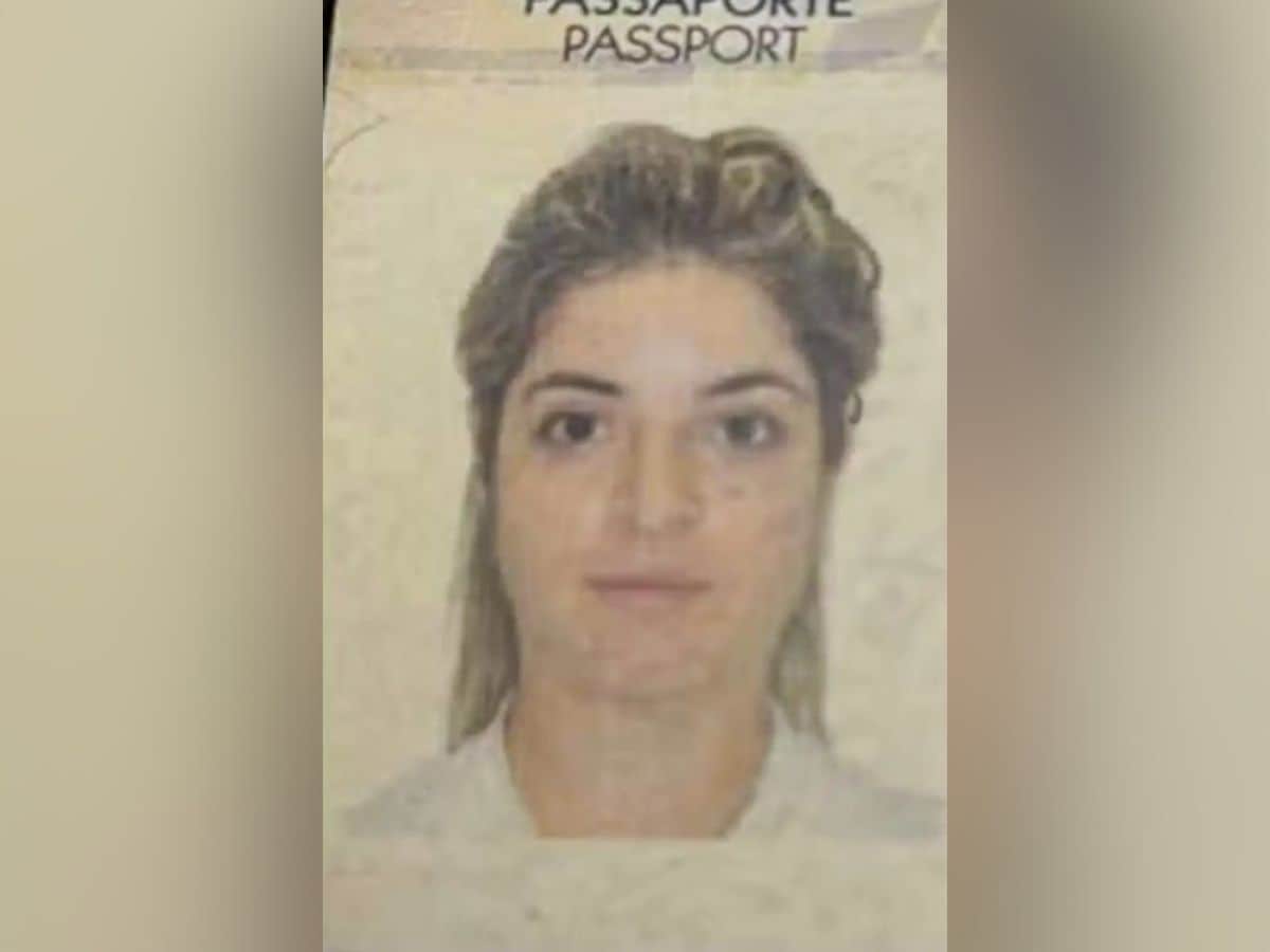 brazil-woman-face-change-after-surgery-passport-1-2025-04-3958dd88bf4c7046aace6ebd839d5315 Woman returned from abroad, checking passport at the airport, prevented her from entering her own country after seeing photos!