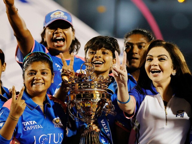 Mumbai Indians shocked, beach IPL head coach resigns, went to his house
