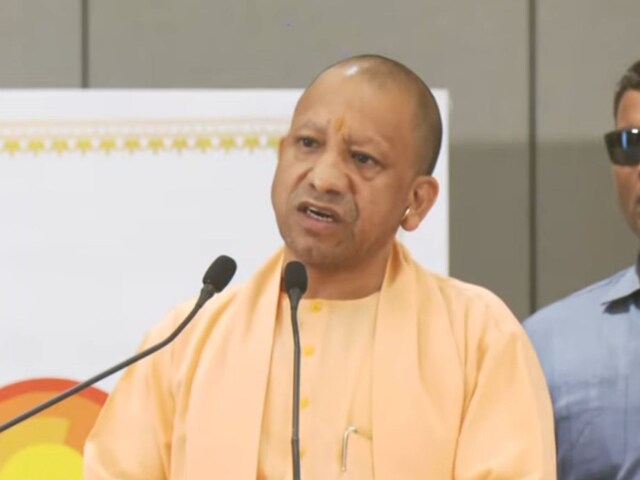 अहमदाबाद विमान हादसे पर CM योगी ने जताया शोक, पूर्व सीएम विजय रूपाणी सहित सभी मृतकों को दी श्रद्धांजलि
