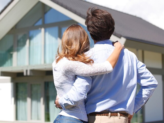 couple-house-2025-04-1d31634dfb3d27fba90ea2a44f44a381 The relative who did not even see, left 2.2 crore house, the couple started shifting to the 'strange' game!