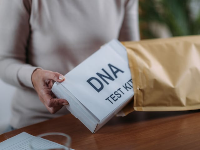 dna-test-3-2025-04-86a8849884ef90472eee7b0932c11451 The woman did DNA test, the 37 -year -old secret of 'mother' came out, shock but did not feel sad!