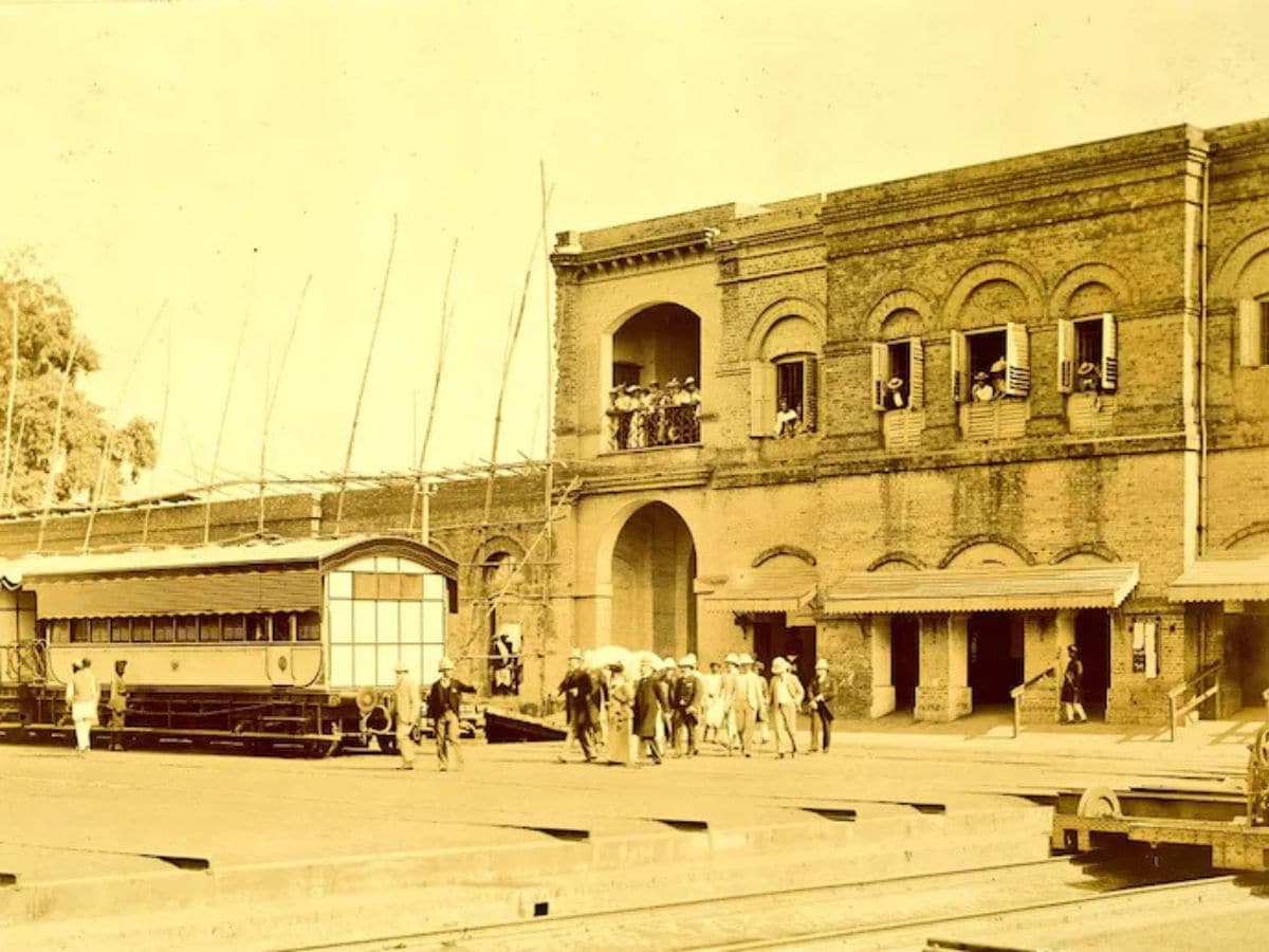 india-first-railway-workshop-jamalpur-history and photos