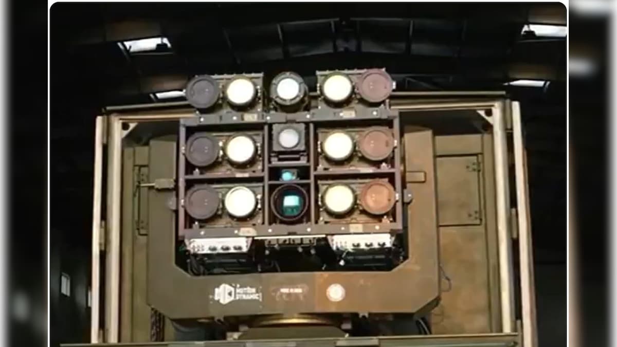VIDEO: ड्रोन पर गई लेजर लाइट, पलक झपकते ही खल्लास, DRDO का घातक हथियार