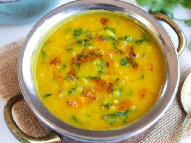 दाल-सब्जी में हो गया है नमक ज्यादा, बिगड़ गया है मुंह का स्वाद दाल-सब्जी में हो गया है नमक ज्यादा, बिगड़ गया है मुंह का स्वाद