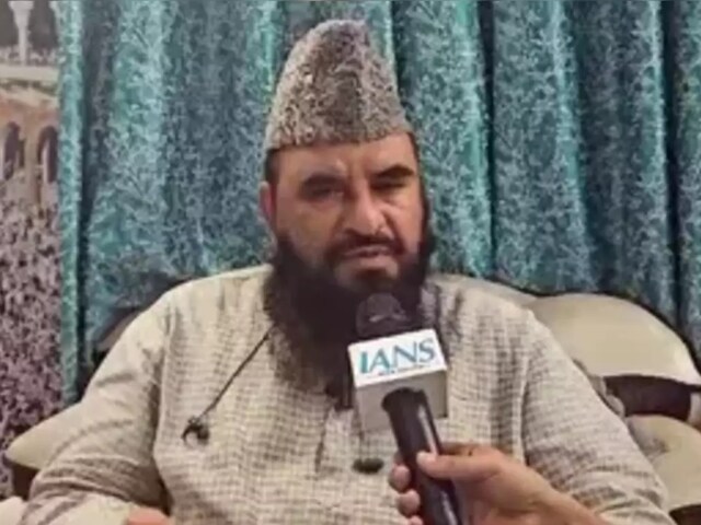 'जो शोर मचा रहे, उन्‍हीं के पास वक्‍फ की जमीनें', कानून के समर्थन में मौलाना