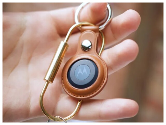 Motorola launched Moto Air Tag to compete with Apple, know the price