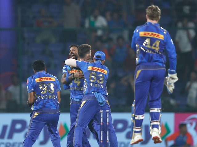 Mumbai overturned by asking for a new ball, some snatched match with Delhi Capitals Mumbai overturned by asking for a new ball, some snatched match with Delhi Capitals