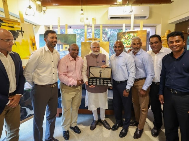 PM Modi meets, shared photo from those who won the 1996 World Cup PM Modi meets, shared photo from those who won the 1996 World Cup
