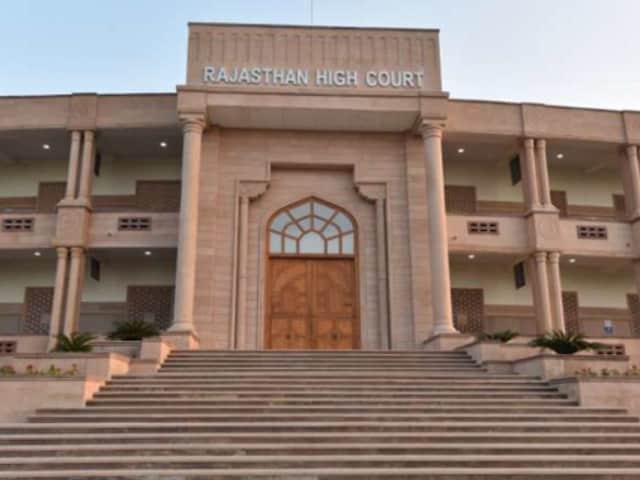 Rajasthan SI Exam: आज सरकार कोर्ट में पेश करेगी जवाब, थानेदारों की वर्दी पर... Rajasthan SI Exam: आज सरकार कोर्ट में पेश करेगी जवाब, थानेदारों की वर्दी पर...