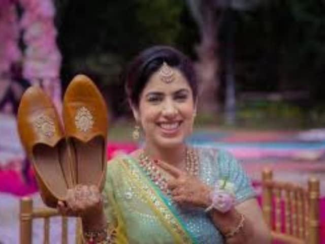 जूते चोरी की रस्म में हुआ विवाद पंहुचा थाने,जानें कब से है ये परंपरा जूते चोरी की रस्म में हुआ विवाद पंहुचा थाने,जानें कब से है ये परंपरा