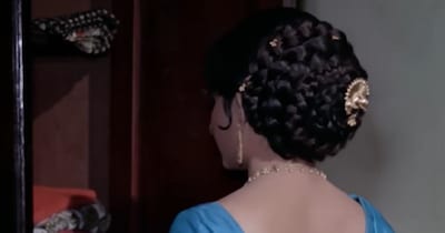 Rajesh Khanna's Vermilion Demand: Kishore Kumar's 53-Year-Old Song Becomes Lovers' Anthem