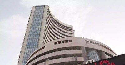 सेंसेक्स में गिरावट: टॉप 6 कंपनियों के 3 लाख करोड़ डूबे, TCS और इंफोसिस को सबसे ज्यादा नुकसान.