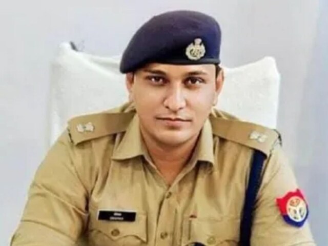 उन्नाव कानून व्यवस्था में बड़ा फेरबदल, रातों रात हुए 8 इंस्पेक्टर के तबादले, SP ने जारी किया आदेश