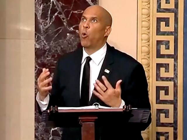 US MP gave 25 hours of speech against Donald Trump, kept speaking without break