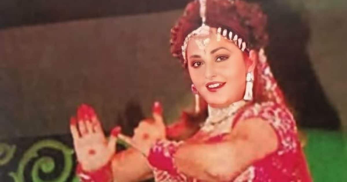 Work done in 300 films, Danka played in politics, married father of 3 children .. Work done in 300 films, Danka played in politics, married father of 3 children ..