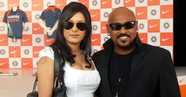 Vinod Kambli with his wife