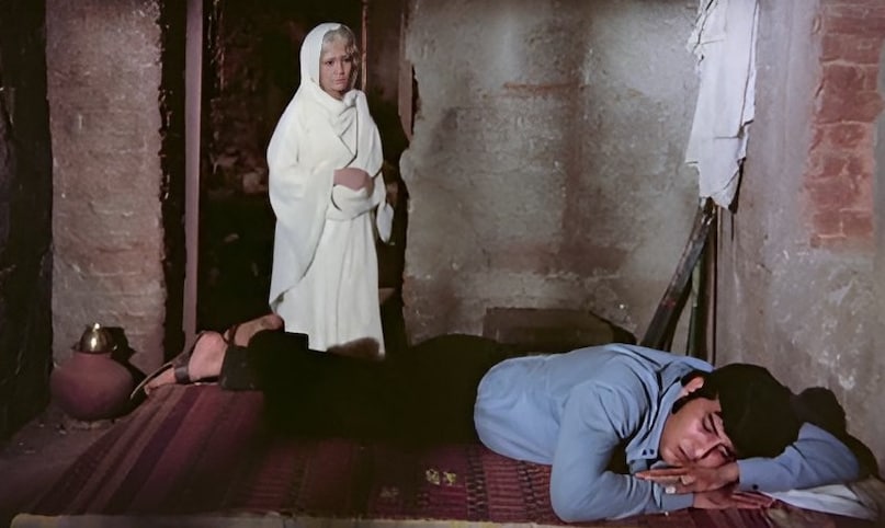 Vinod Khanna, Shatrughan Sinha, Mere Apne Movie, Vinod Khanna Shatrughan Sinha Mere Apne, Mere Apne box office, Meena Kumari, मेरे अपने, विनोद खन्ना, शत्रुघ्न सिन्हा, मीरा कुमारी, मेरे अपने फिल्म, विनोद खन्ना मेरे अपने 