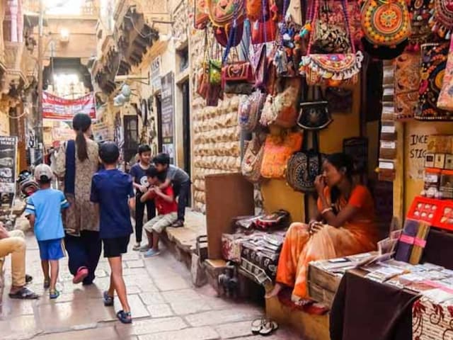 संघर्ष विराम की घोषणा के साथ Jasalmer, Bikaner और Barmer में समारोह, बाजार उद्घाटन संघर्ष विराम की घोषणा के साथ Jasalmer, Bikaner और Barmer में समारोह, बाजार उद्घाटन